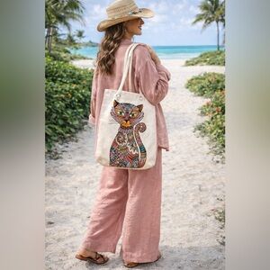 Canvas bag with cat print